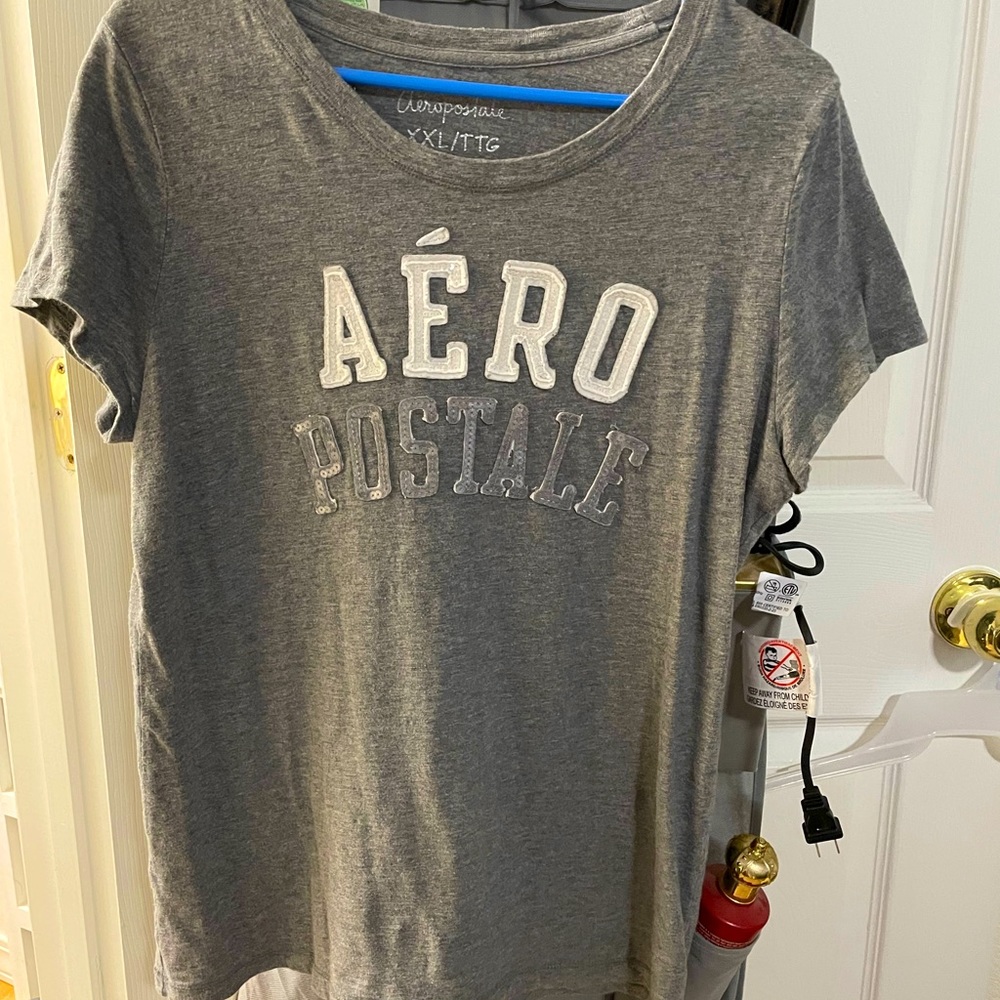 Aeropostale short sleeve shirt size XXL. Heather grey. Sequin letters!